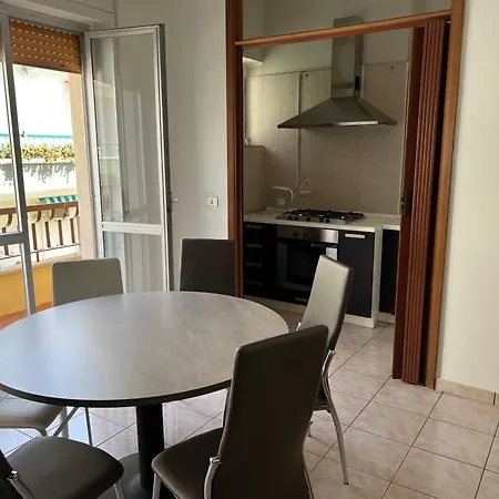 بيت ضيافة Waterfront Rooms, 150 Mt Dal Mare غالّيبولي