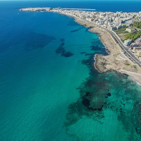 بيت ضيافة Waterfront Rooms, 150 Mt Dal Mare